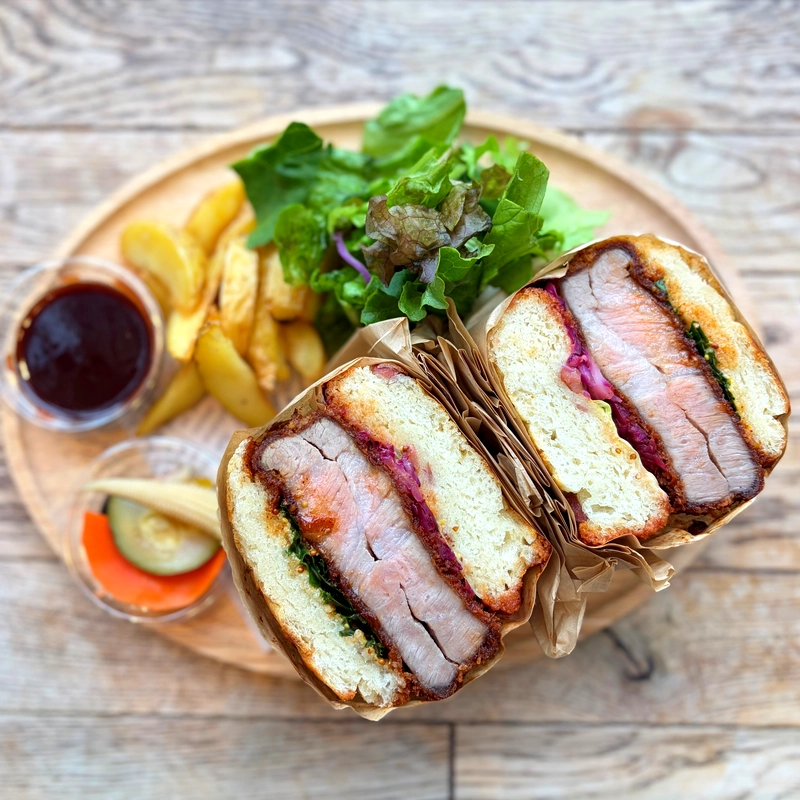 ＜平日10食限定＞<br>DESALITA LUNCH MENU